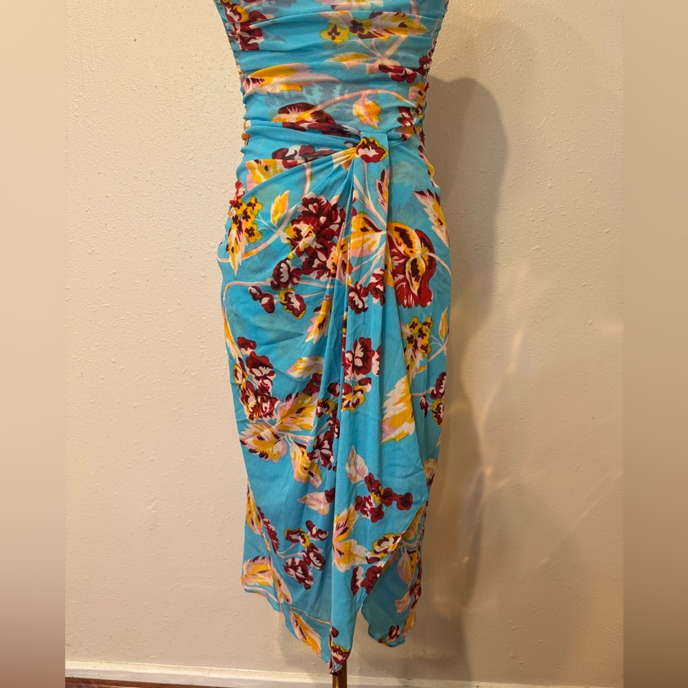 Diane Von Furstenberg Sleeveless Floral Dress in Blue and Yellow - Picture 7 of 9